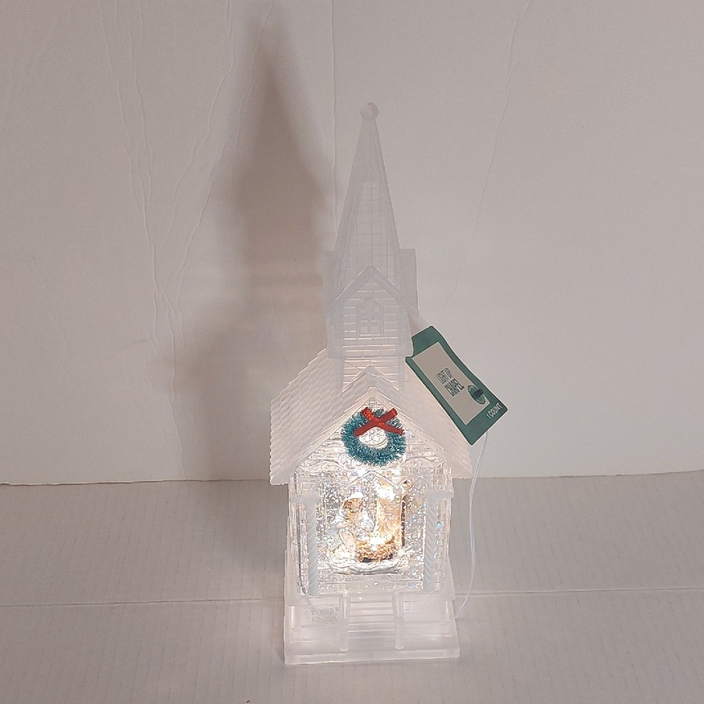 CHRISTMAS SNOW GLOBLE LIGHT UP CHAPEL. 11" Tall